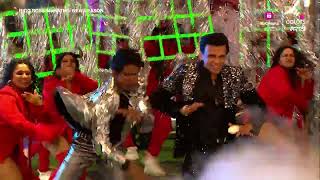 Bigg Boss Marathi S5  Grand Finale Performance  Suraj  Abhiijeet  JioCinema Premium [upl. by Ahsener]