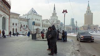 Walking Moscow  Three Station Square of Kazansky Yaroslavsky and Leningradsky Stations [upl. by Putscher]