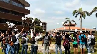 Estudiantes de Uniatlántico celebran el acuerdo Farc  Gobierno [upl. by Vivyan]