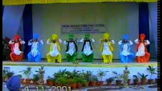 GHG KHALSA COLLEGE  GURUSAR SADHAR  BHANGRA  2001 [upl. by Suu]