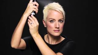 How to Make Short Hair Look Fuller with Toppik Hair Building Fibers Featuring Zoe [upl. by Yedok921]