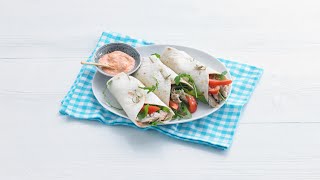 Wrap met makreel tomaat en rucola  Allerhande [upl. by Casilda302]