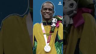 Gabrielzinho conquista primeiro ouro do Brasil nas Paralimpíadas 🥇🇧🇷 [upl. by Ronnholm]