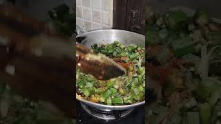 Bhindi ki sabji ki recipe ✌️😋 [upl. by Livi872]