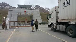 Container Passing at Pak China Boarder Khunjerab Pass KKH  Lahore to khunjerab EP48 [upl. by Schmitt763]