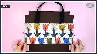 How to make a simple zippered tote bag with front pockets [upl. by Porty]