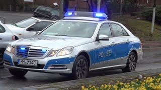 quotBILDEN SIE EINE RETTUNGSGASSEquot Polizei kämpft sich durch Verkehr [upl. by Bettina846]