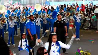 Fannie C Williams quotUnder The Bridgequot Carrollton Parade 2019 [upl. by Eelymmij]