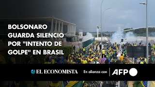 Bolsonaro guarda silencio en convocatoria de la policía por quotintento de golpequot en Brasil [upl. by Niltac]