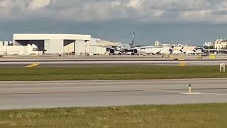 Latam Airlines Star Wars Galaxy’s Edge Livery Boeing 777300ER Landing at KMIA PTMUA [upl. by Nixie]