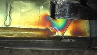 Photoelasticity A Crack Detection test using reflection photoelasticity [upl. by Aramois]