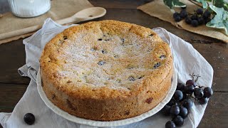 Alla scoperta dei dolci della tradizione la TORTA BERTOLINA la torta con luva fragola🍇 [upl. by Andrus229]