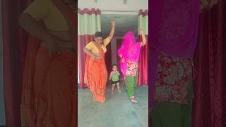 Chait me bhauji gawave li sohar ytshorts shortsfeed dance [upl. by Foskett]