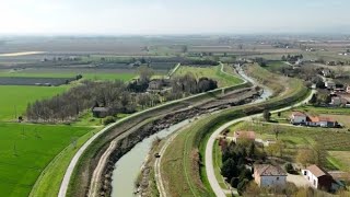 Emilia Romagna un video mostra come sono stati spesi i soldi per rinforzare gli argini del Lamone [upl. by Eicnarf]