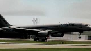 QualityWings Simulations 757 Final Approach Spotting Video [upl. by Messing]