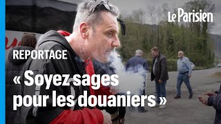 Dans lautocar pour Andorre des accros à la clope [upl. by Horner]