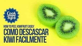 Como descascar Kiwi facilmente  How to peel kiwifruit easily [upl. by Adnalue]