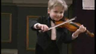 Lucas Wecker  6 Jahre  Tschaikowsky  Violine [upl. by Elamaj495]