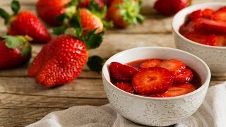 Fresas con Vinagre una receta que te sorprenderá [upl. by Eceela141]