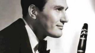 Artie Shaw  Frenesi [upl. by Redep]