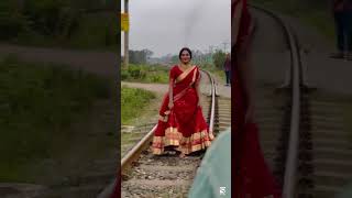 ট্রেন আসলো 😅 Samira Khan Mahi amp Niloy Alamgir bts behindthescene shootingtime funnyshorts fypシ゚ [upl. by Deraj]