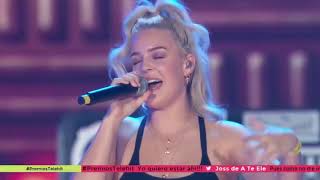 Piso 21 Besandote feat Anne Marie LIVE at Premios Telehit 2017 [upl. by Zinah]