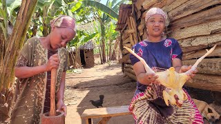 African village life cooking village food Authentic swahili Biryani with chicken curry for lunch [upl. by Weisbart]