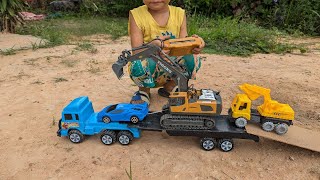 Smart boy playing mini excavatorTamMer Track [upl. by Leupold250]