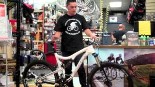 Santa Cruz Blur TRC Chris Reardon Bike Check at Encina Bicycle Center Walnut Creek Ca [upl. by Anahsirk167]