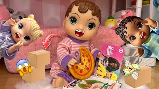 BABY ALIVE Zoe orders Pizza amp Toys with mommys credit card 😱 [upl. by Stoecker]