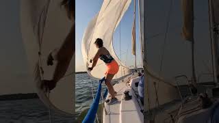 Perfect Foredeck Spinnaker Gybe on a J105 sailboat sailingboat motivation boats [upl. by Ridglea869]