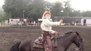 トルネード吉田による乗馬射撃ampガンプレイ Cowboy Mounted Shooting and Mounted Gunspinning by Tornado Yoshida [upl. by Crow]