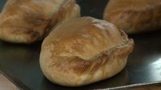 GB la Cornish pasty seratelle une victime du Brexit [upl. by Ahsinoj]