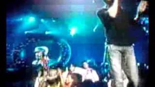 ENRIQUE IGLESIAS nueva cancion [upl. by Yerfdog]