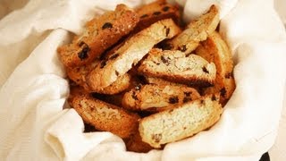 Biscotti met rozijnen en walnoten  Allrecipesnl [upl. by Patrica]