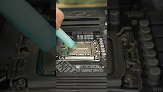 Best Way To Apply Thermal Paste  Does It Matter [upl. by Ardolino489]