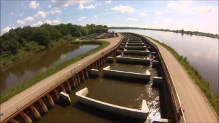 Hochwasser 05062013 Gefahr bei der Fischtreppe bei Geesthacht Full HD [upl. by Zorina]