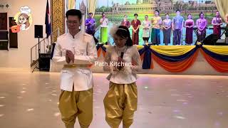 Cambodian Associate of SA Party at Hall  កម្មវិធីសិល្បៈកំសាន្ត លក់ម្ហូបខ្មែរ នៅខាង អាដឺឡែត [upl. by Grous68]