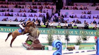 Devoucoux Derby Cross Indoor PARIS 2017 [upl. by Ardnossac]