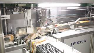 Ipeka Loafmaster 50 automatic bread packacing machine [upl. by Eeliak]