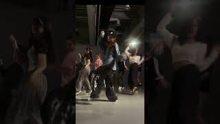 Babyzoo popup  10년생댄서  Lisa New Woman 리사 베이비주 1milliondance [upl. by Lemert]