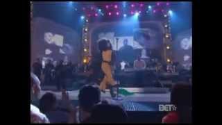 Erykah Badu  Love Hangover Tribute to Diana Ross live [upl. by Ddot]