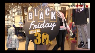 Messina e il Black Friday mattinata calma e c’è a chi non piace VIDEO [upl. by Llesram660]