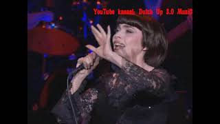 Mireille Mathieu  Mille colombes Live Im Olympia2005 [upl. by Aenit]