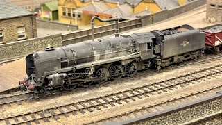 Hornby BR Standard 9F 92167 running on Dewsbury Midland [upl. by Enerol]