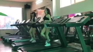 Treadmill Dance 2✌ quotGive me your lovequot [upl. by Sparhawk]