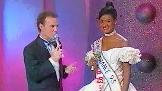 Miss France 1994  Reportage des Miss au Sofitel CNIT [upl. by Torrence532]