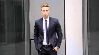 TeeJottTopModel Hagen  blue suit  short video 2016 [upl. by Strepphon]