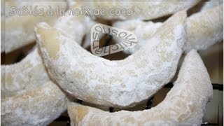 Recette Cornes de gazelleSablés à la noix de CocoCookies with Coconut Flakes [upl. by Baalbeer]