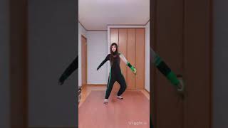 Rakuten point dance Viggle 105 Video generation AI ai 楽天ポイント [upl. by Suissac]